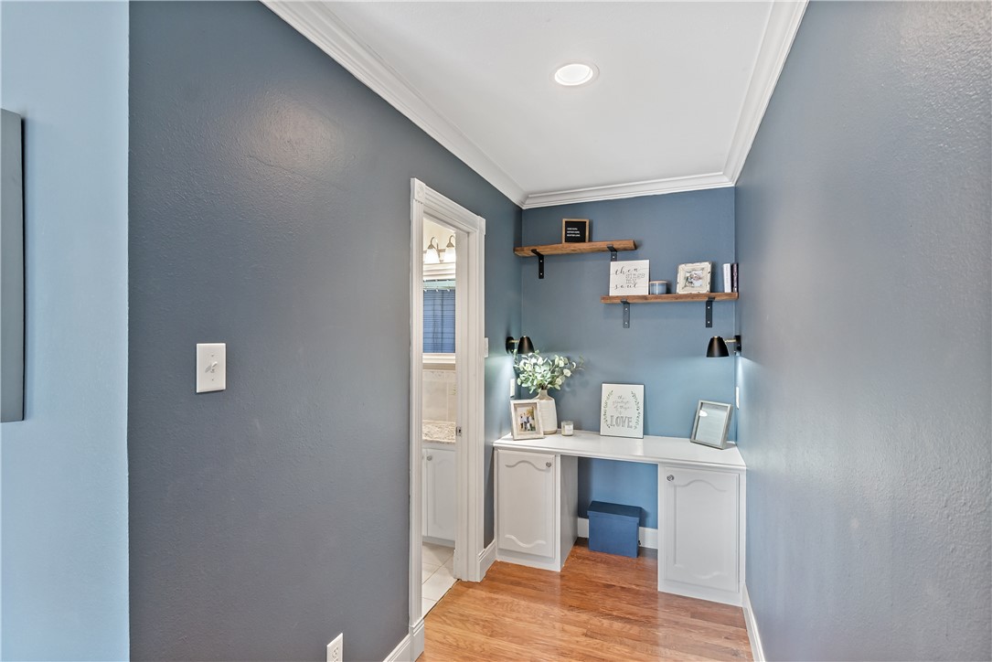 507 Crescent Drive Bryan, TX 77801 - Photo 29 of 41 a bedroom with a bed and a view of bathroom