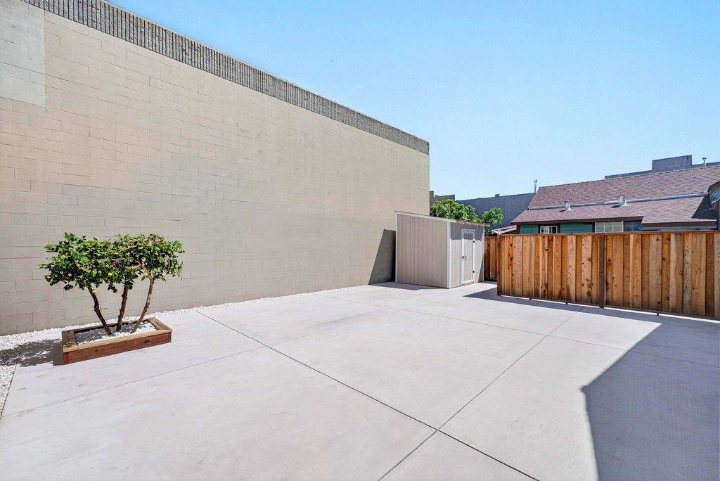 152 Grove Street Watsonville, CA 95076 - Photo 30 of 35 a view of a backyard