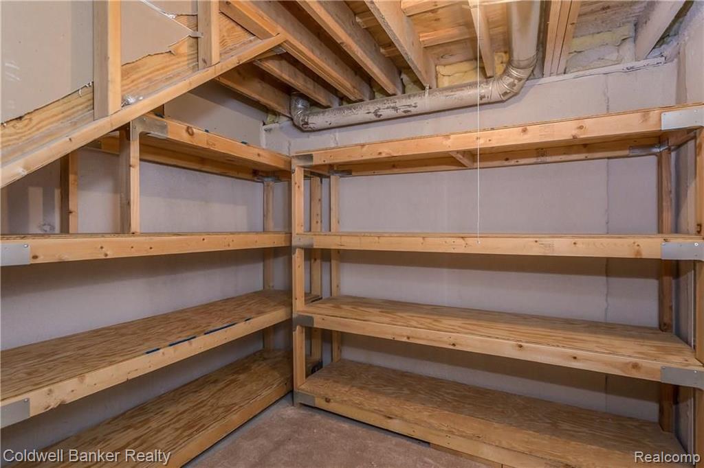 41863 Mitchell Road, Unit 17 Novi, MI 48377 - Photo 26 of 39