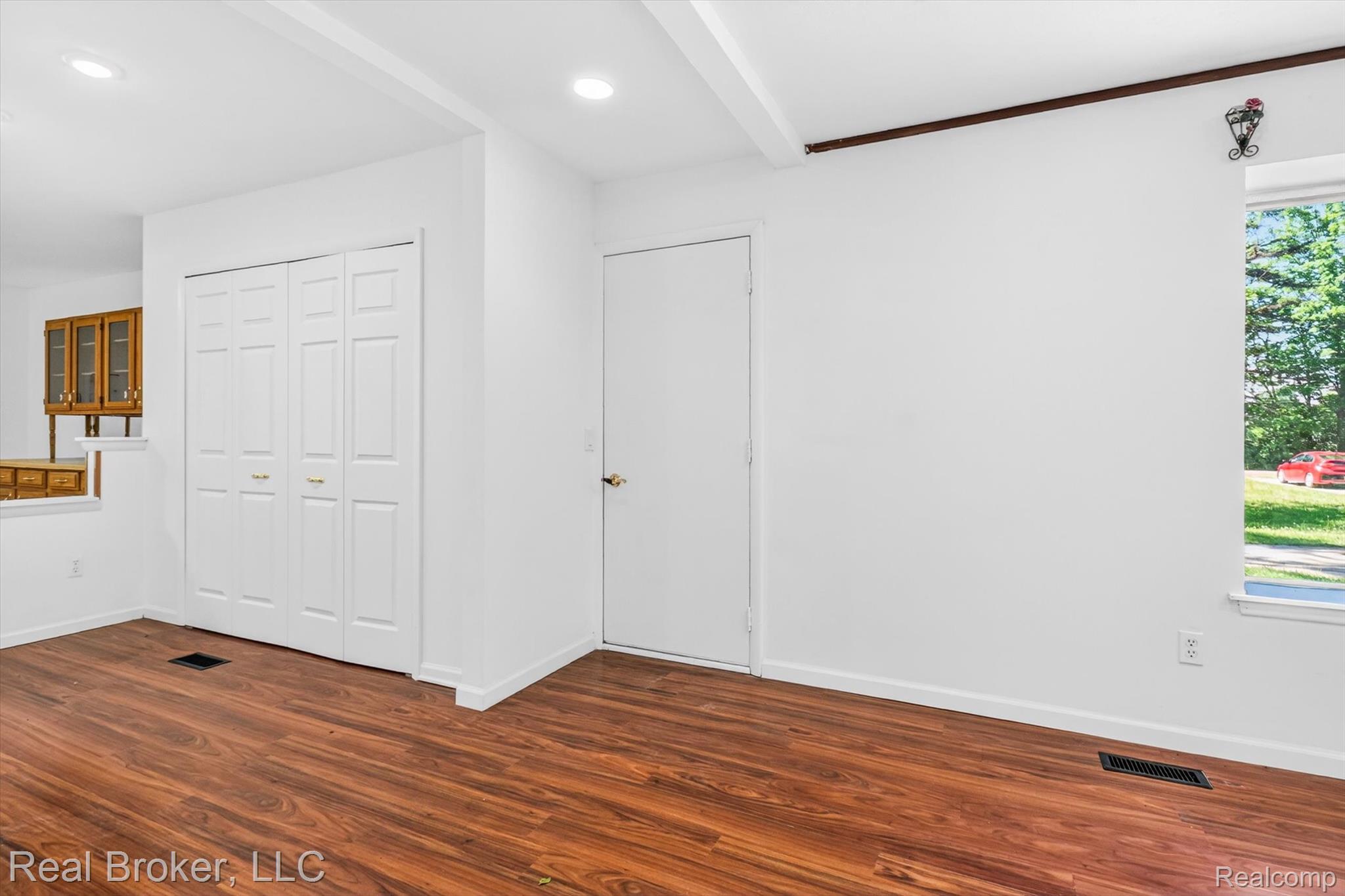 48050 Hull Road Belleville, MI 48111 - Photo 4 of 39 07-48050-Hull-Rd-Windowstill-Photography.jpg