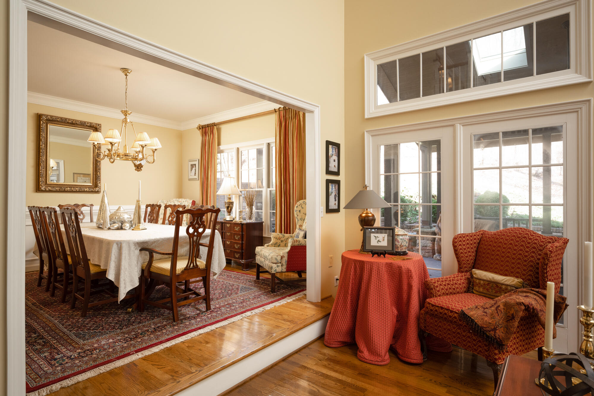 4 Jane Cove Road Signal Mountain, TN 37377 - Photo 25 of 63 Great Room / Dining
