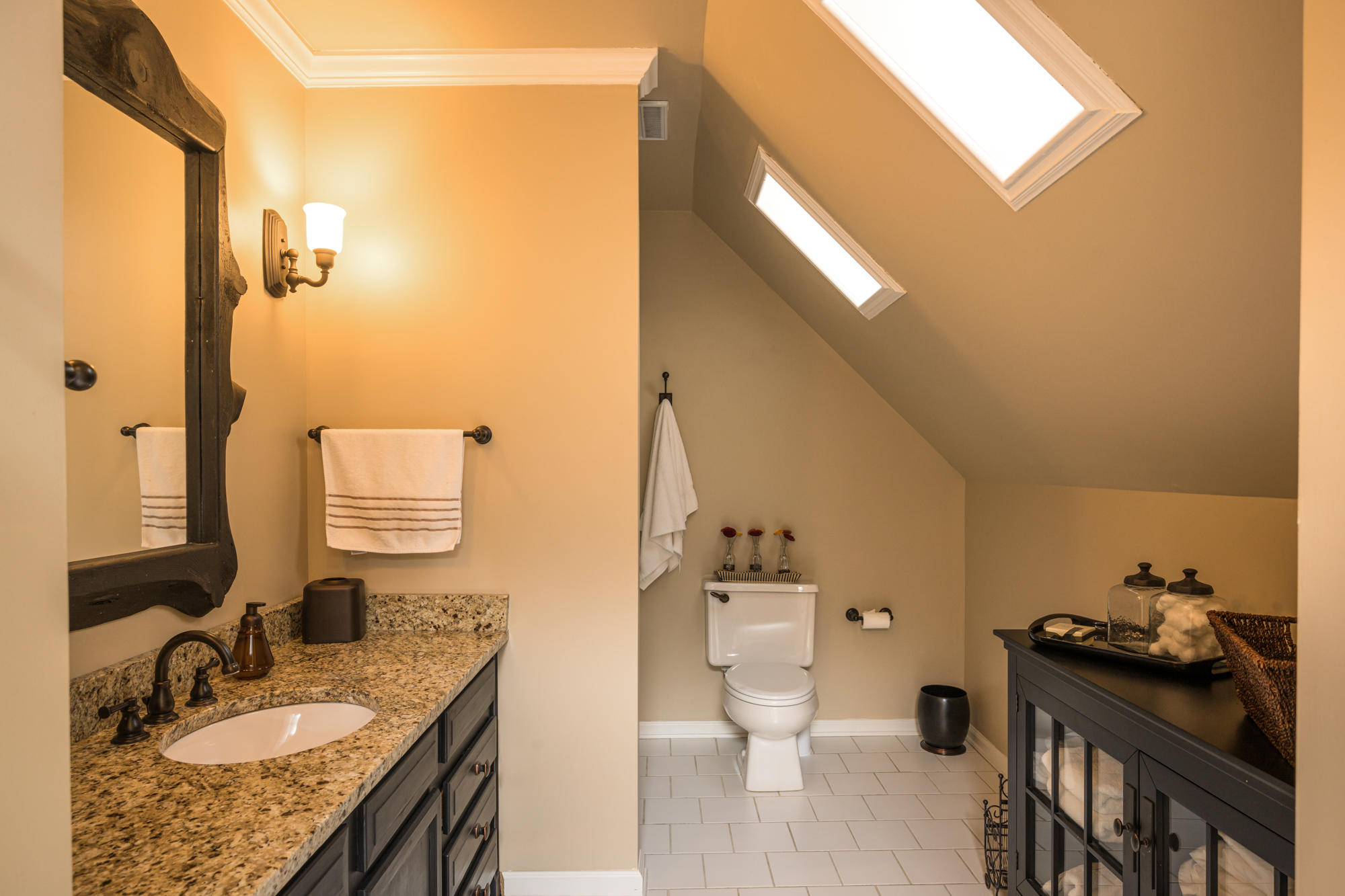 4 Jane Cove Road Signal Mountain, TN 37377 - Photo 45 of 63 Bed Room / Bath