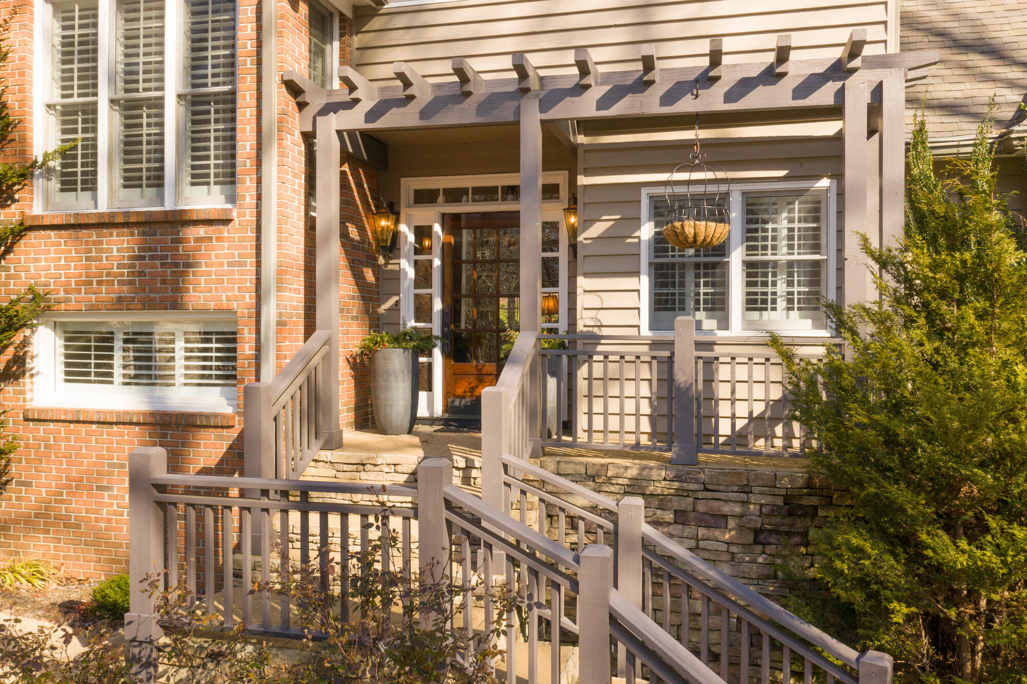 4 Jane Cove Road Signal Mountain, TN 37377 - Photo 8 of 63 Elevation, Front