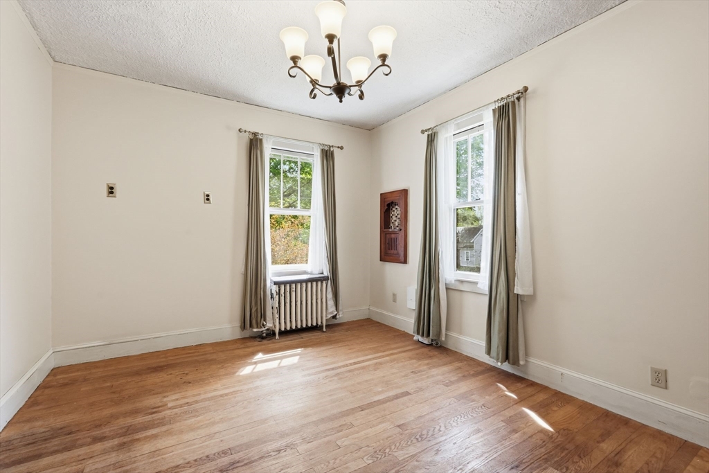60 Spaulding Street Amherst, MA 01002 - Photo 10 of 42 Gallery Image 10