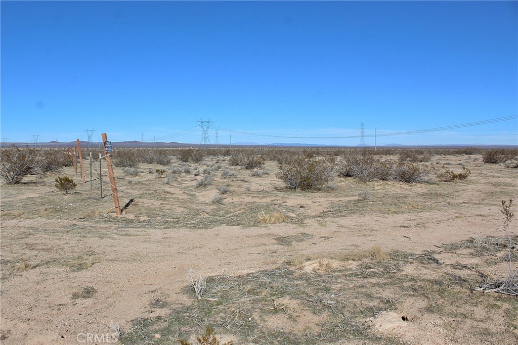 8190 Darter Road Adelanto, CA 92301 - Photo 4 of 9 a view of beach and ocean