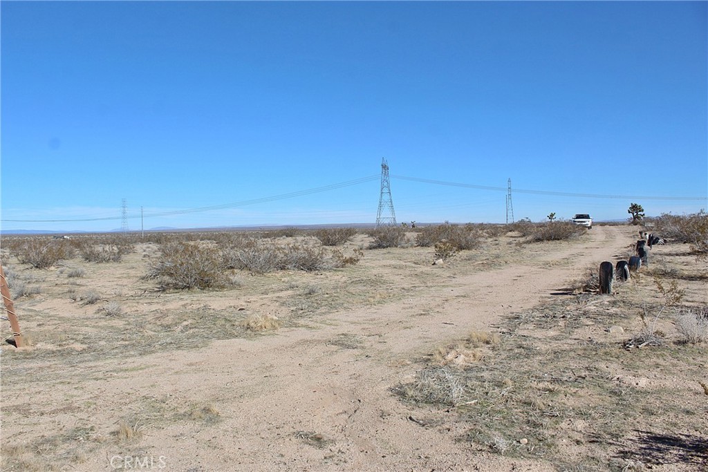 8190 Darter Road Adelanto, CA 92301 - Photo 6 of 9 a view of ocean