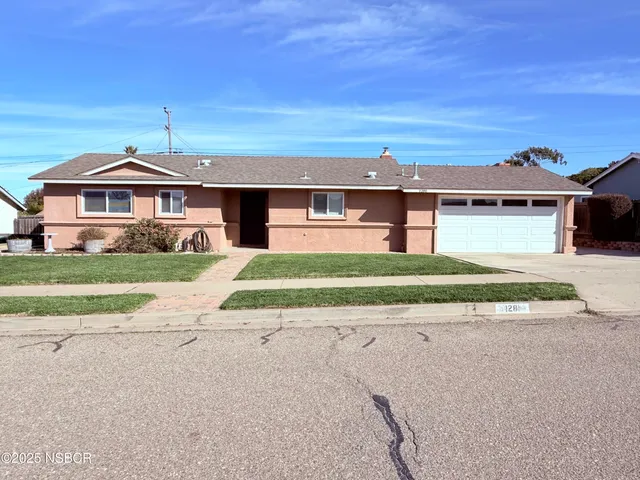 $3,900 | 1281 Via Del Carmel, Santa Maria, CA 93455