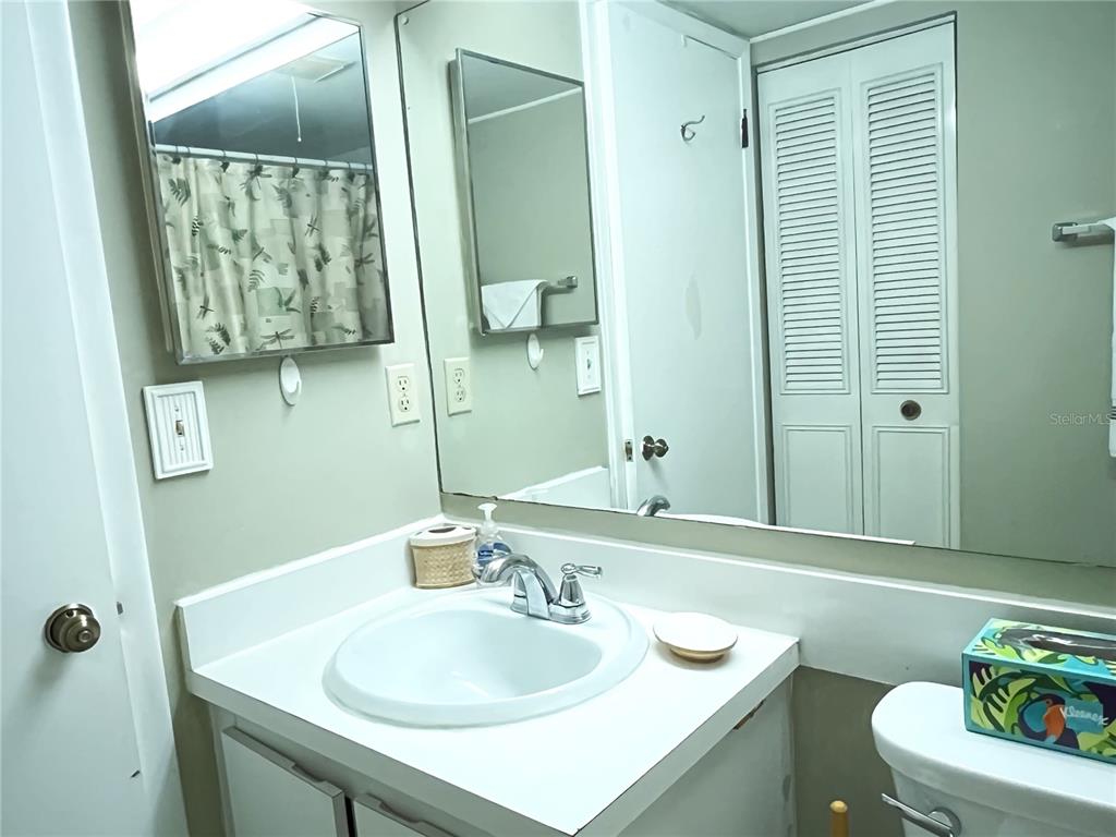 2655 Pine Ridge Way North, Unit B1 Palm Harbor, FL 34684 - Photo 28 of 40