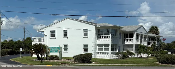 $2,000 | 2186 A1A Jimmy Buffett Mem Highway, Unit A2, Indian Harbour Beach, FL 32937