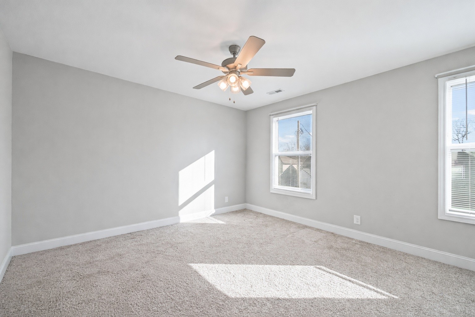 235 King Road Clarksville, TN 37042 - Photo 24 of 31