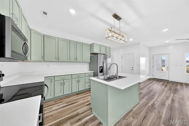 $250,000 | 104 Birchtree Drive, Vandalia, MO 63382