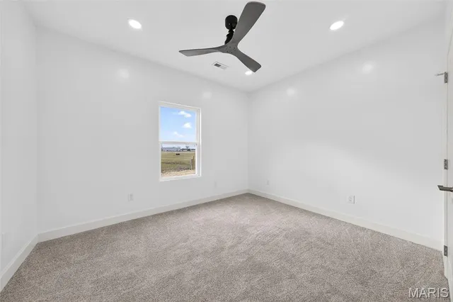 $250,000 | 104 Birchtree Drive, Vandalia, MO 63382