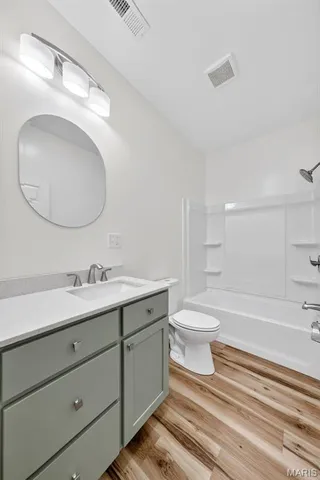 $250,000 | 104 Birchtree Drive, Vandalia, MO 63382