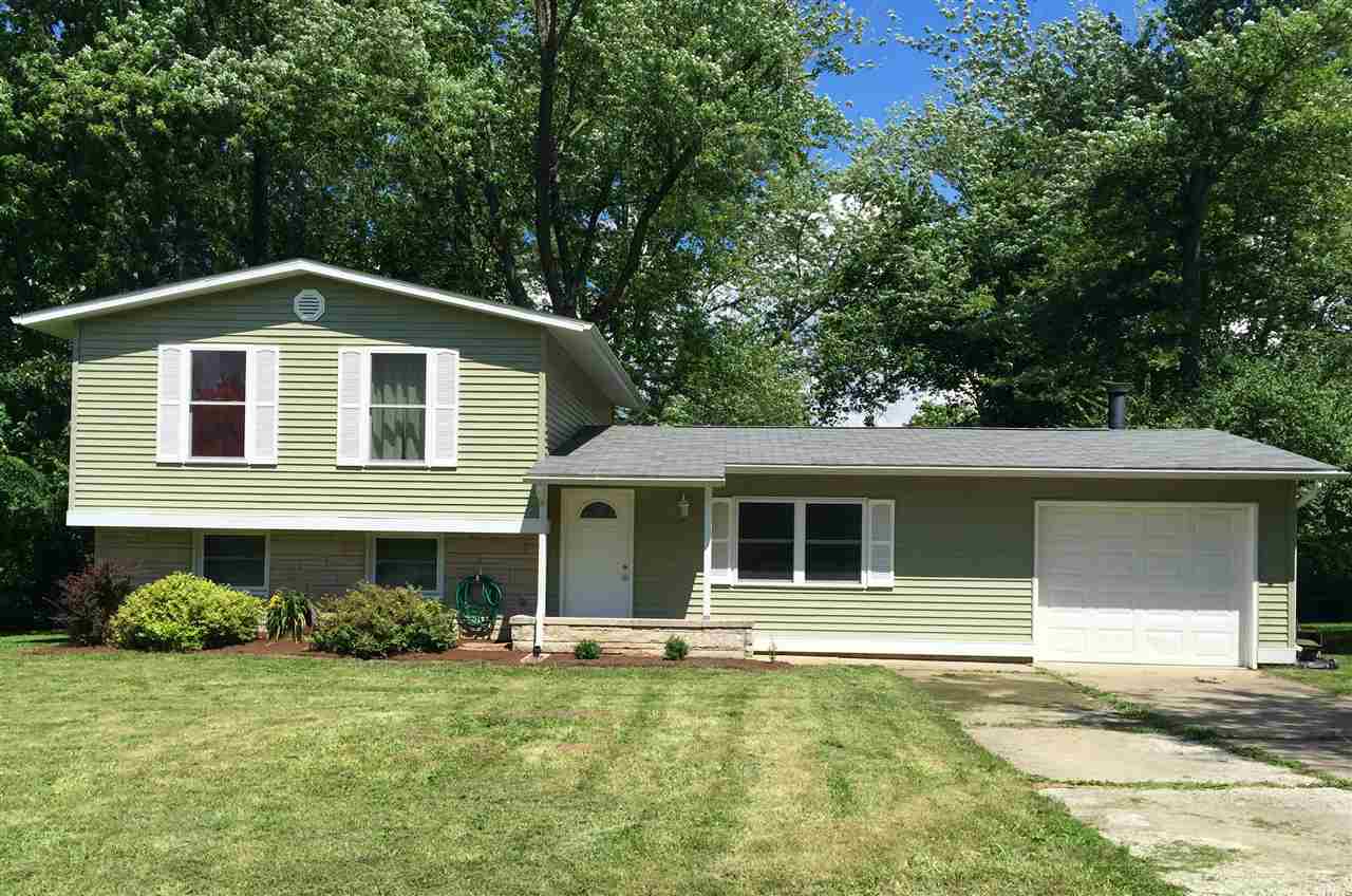 3242 North Stoneycrest Road Bloomington, IN 47404 - Photo 1 of 17 Gallery Image 1
