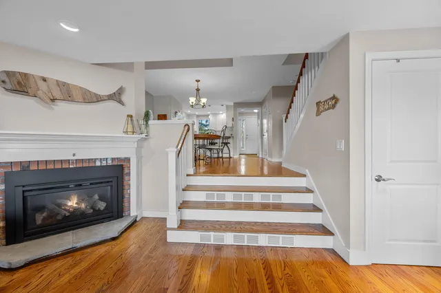 $950,000 | 381 Great Oak Road, Unit 9, Mashpee, MA 02649