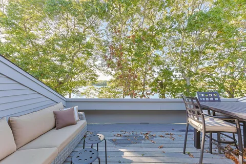 $950,000 | 381 Great Oak Road, Unit 9, Mashpee, MA 02649