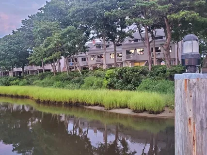 $950,000 | 381 Great Oak Road, Unit 9, Mashpee, MA 02649