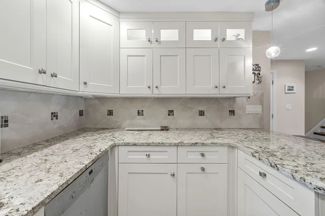 $950,000 | 381 Great Oak Road, Unit 9, Mashpee, MA 02649