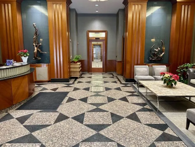 $2,400 | 545 North Dearborn Street, Unit W2905, Chicago, IL 60654