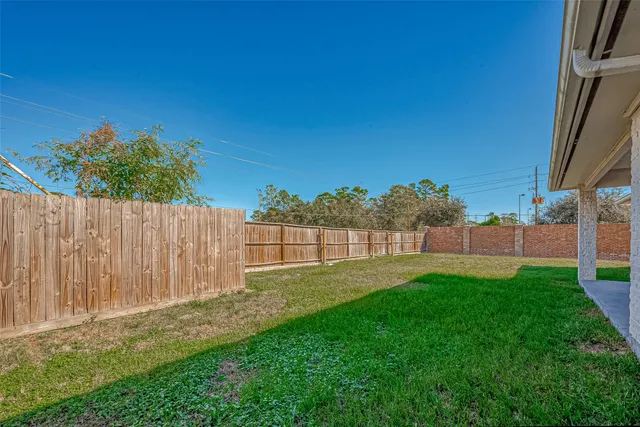 $2,400 | 16002 Castletown Park Court, Spring, TX 77379