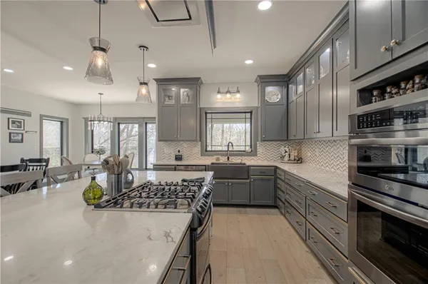 $735,000 | 2144 Crooked Creek Drive, Kearney, MO 64060