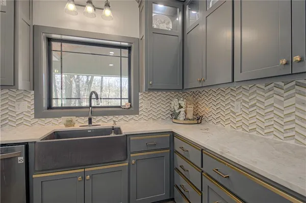 $735,000 | 2144 Crooked Creek Drive, Kearney, MO 64060