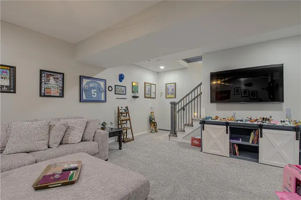 $735,000 | 2144 Crooked Creek Drive, Kearney, MO 64060