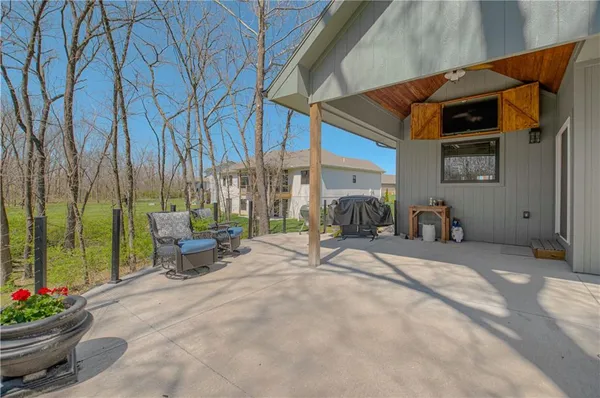 $735,000 | 2144 Crooked Creek Drive, Kearney, MO 64060