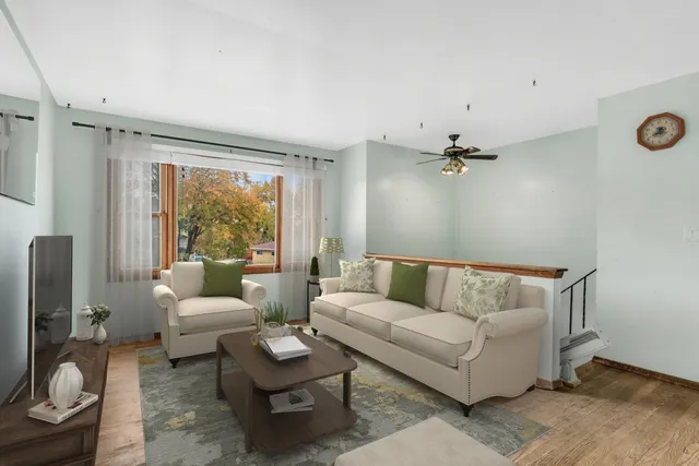 $249,900 | 918 Ronald Terrace, Round Lake Beach, IL 60073