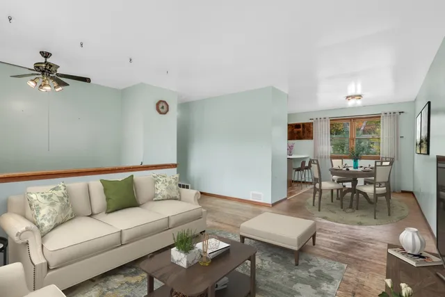 $249,900 | 918 Ronald Terrace, Round Lake Beach, IL 60073