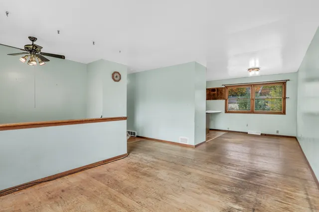 $249,900 | 918 Ronald Terrace, Round Lake Beach, IL 60073