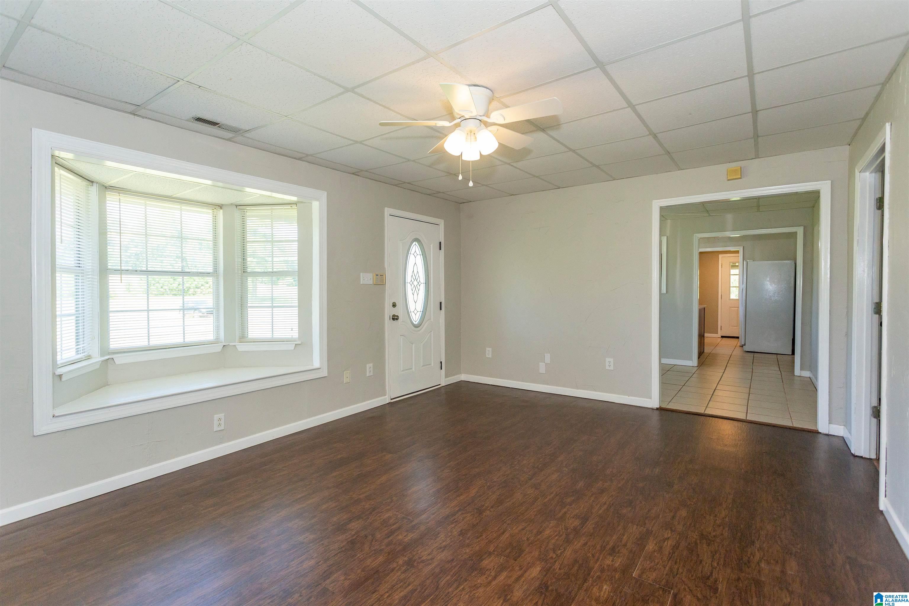 1040 Justice Road Warrior, AL 35180 - Photo 7 of 25