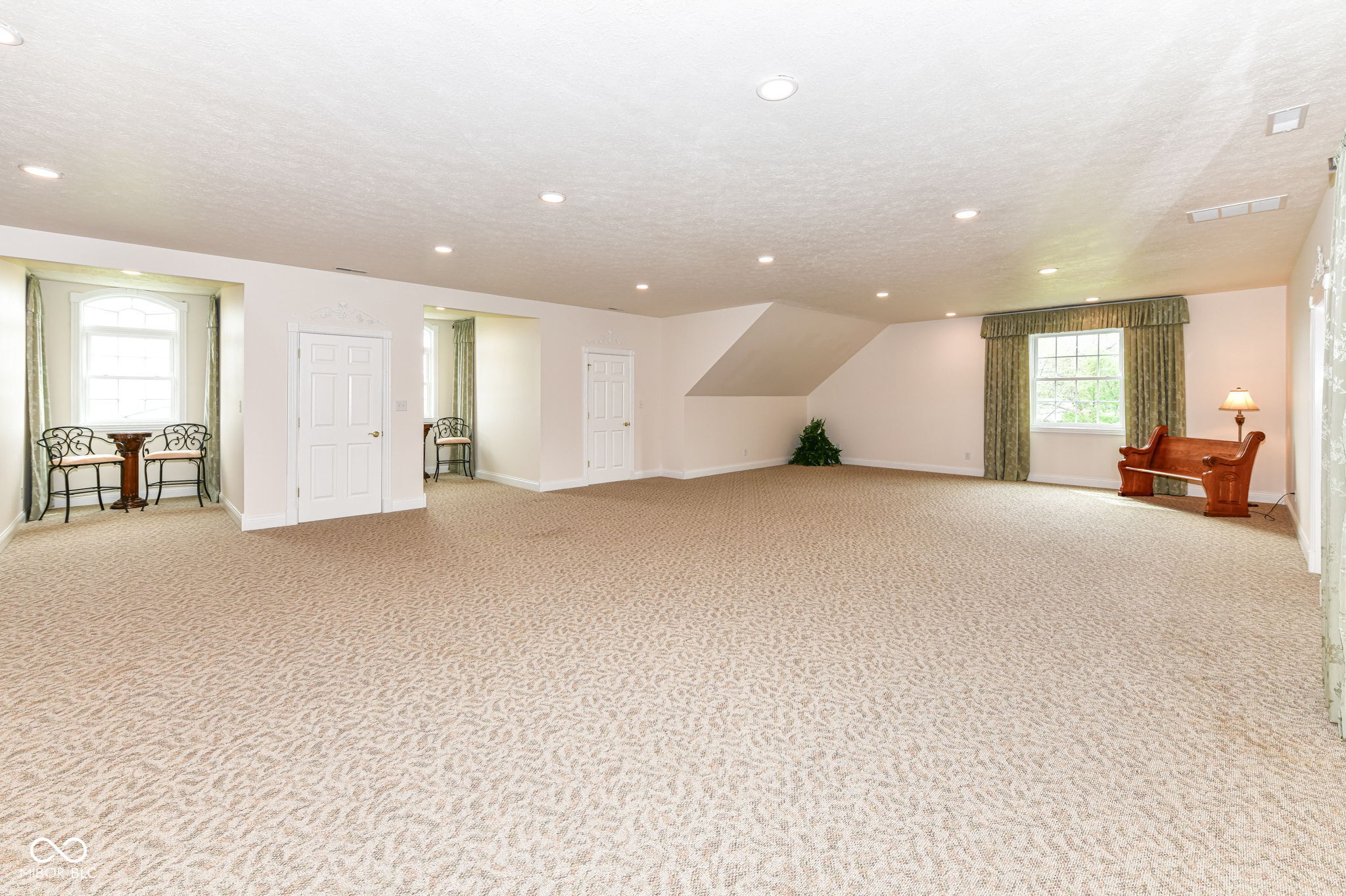 5264 Rocklane Road Greenwood, IN 46143 - Photo 48 of 69