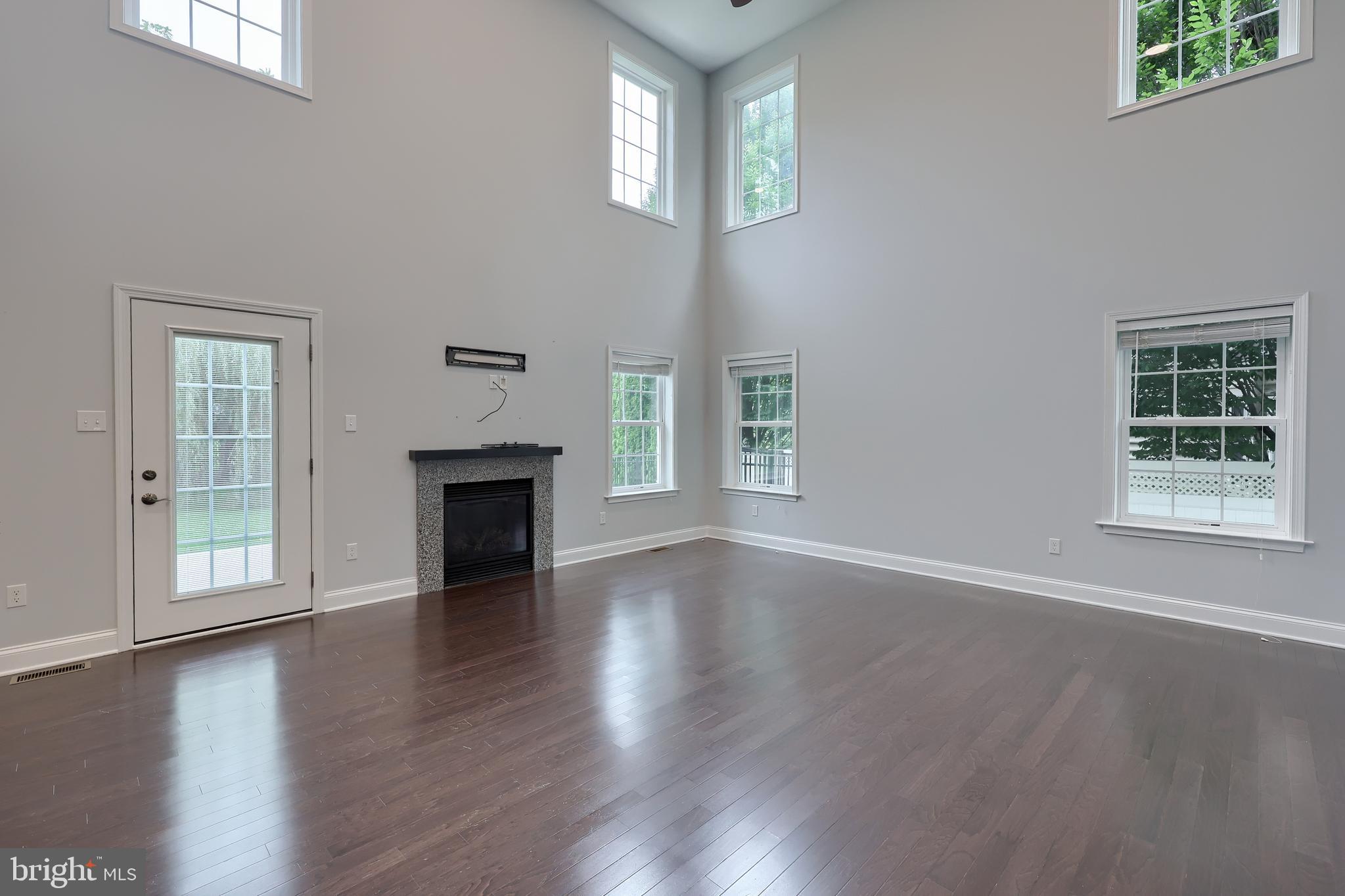 674 Jake Landis Road Lititz, PA 17543 - Photo 10 of 49