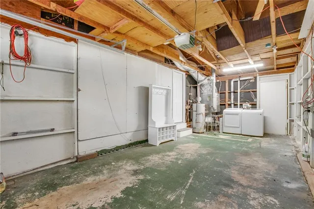 $3,250 | 3643 Woodstream Circle Northeast, Atlanta, GA 30319