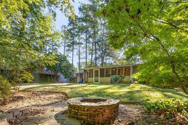 $3,250 | 3643 Woodstream Circle Northeast, Atlanta, GA 30319