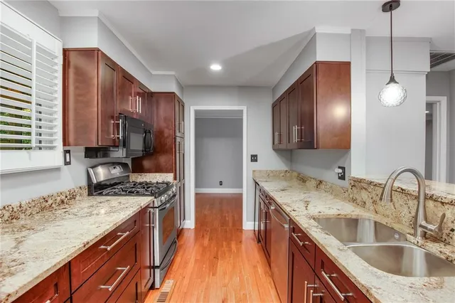 $3,250 | 3643 Woodstream Circle Northeast, Atlanta, GA 30319