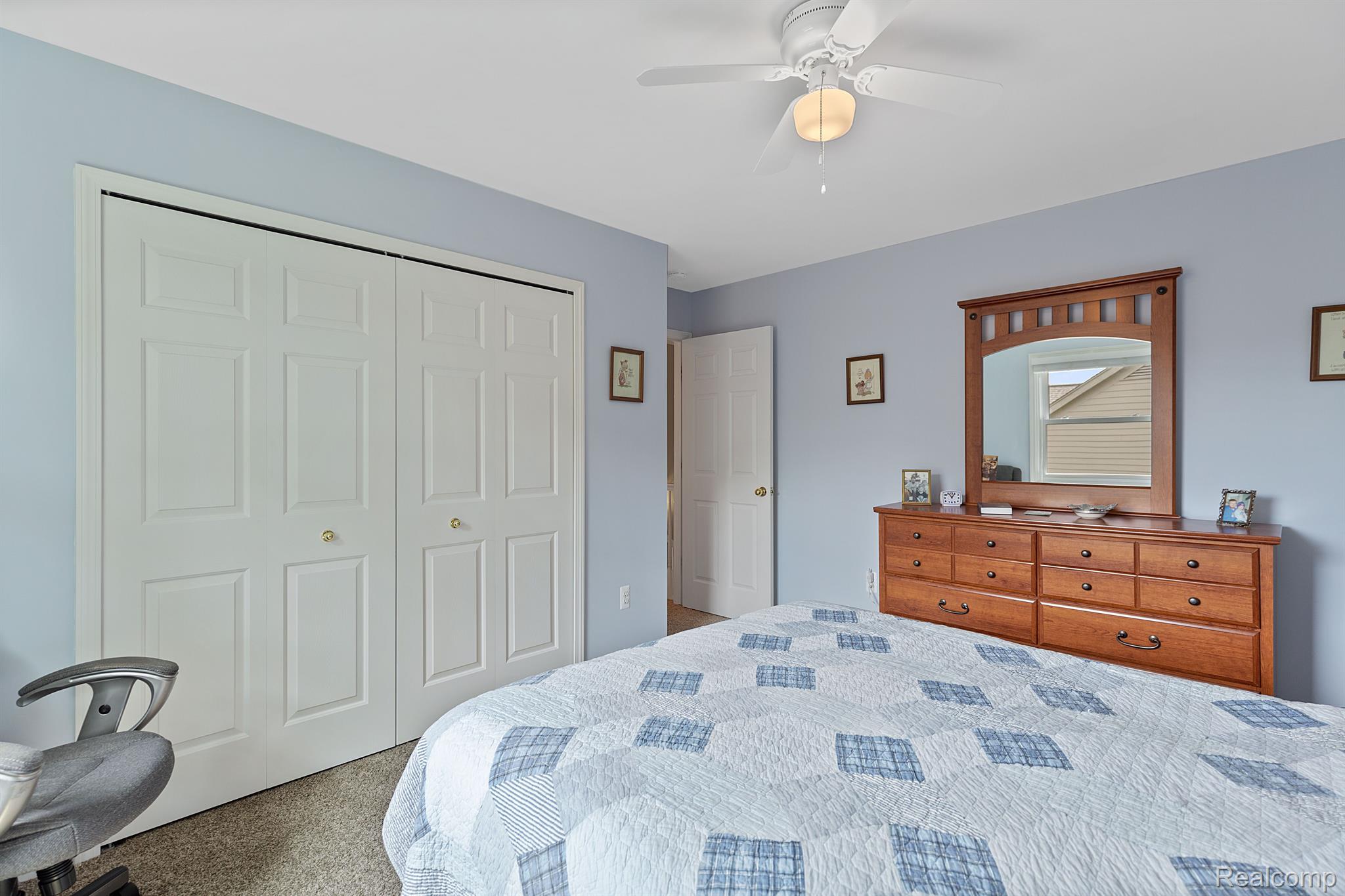 2017 Roundtree Rochester, MI 48307 - Photo 17 of 36 Gallery Image 17