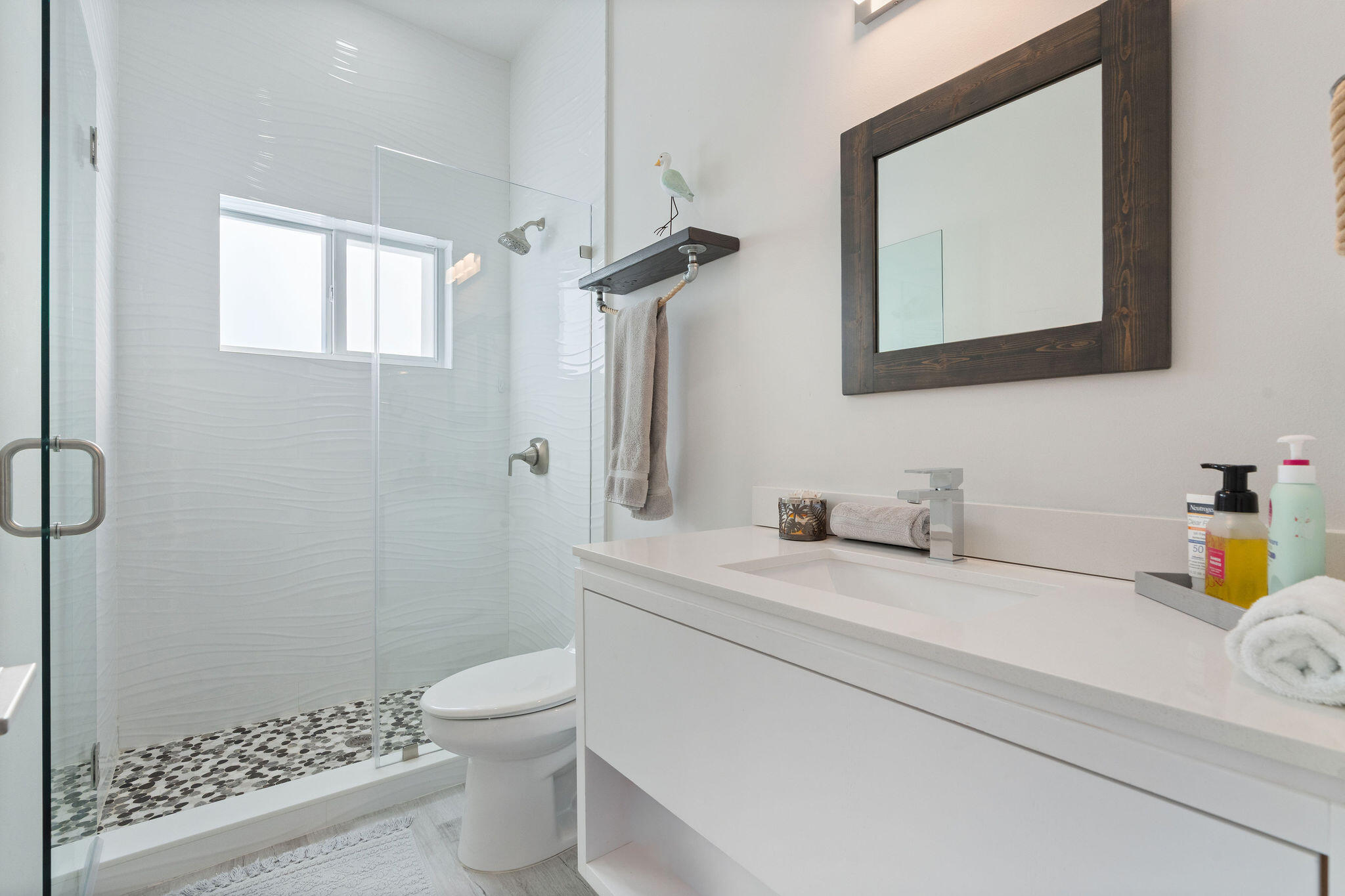 254 Lower Matecumbe Road Key Largo, FL 33037 - Photo 23 of 48 Bathroom