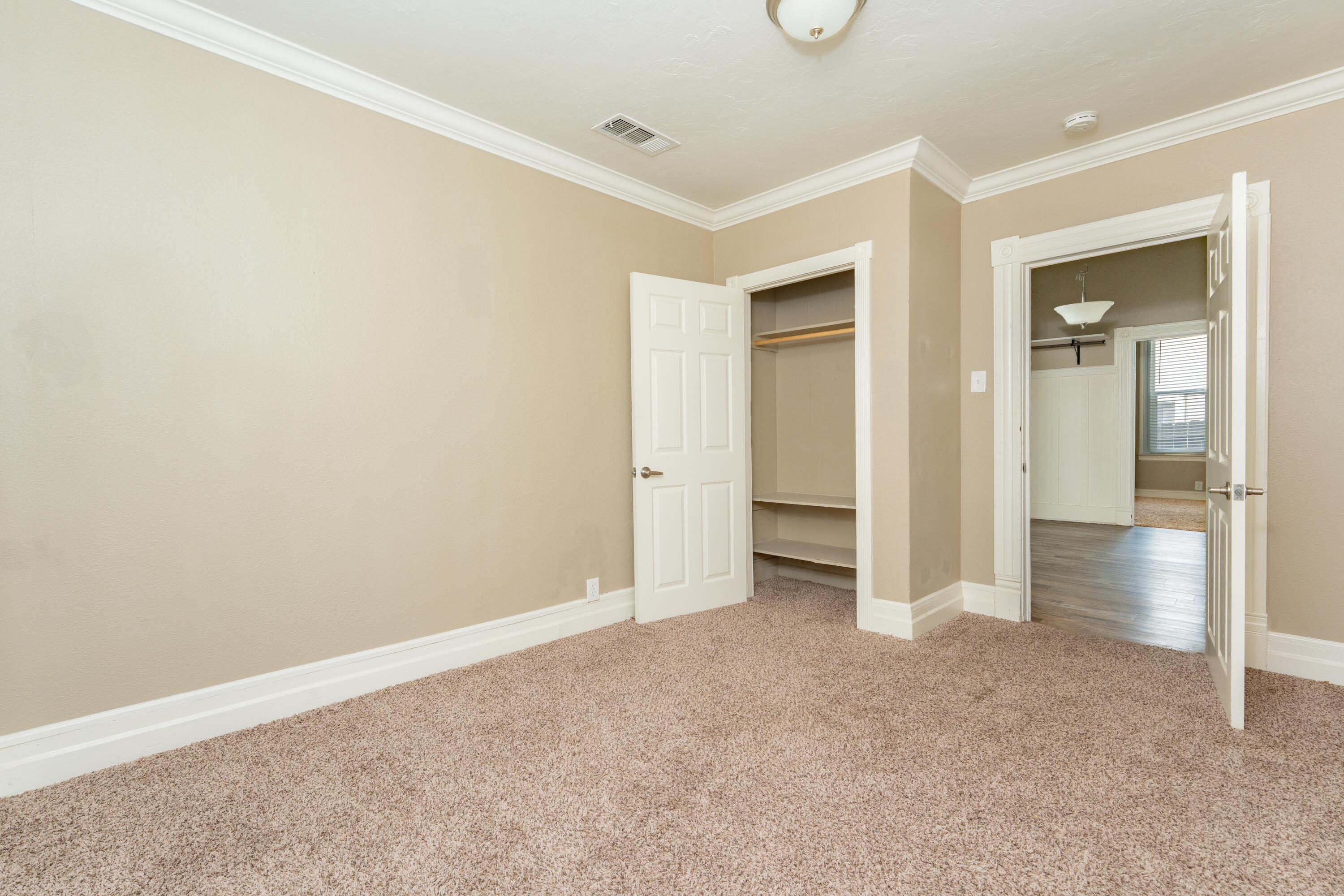 533 South Kaweah Avenue Exeter, CA 93221 - Photo 17 of 39