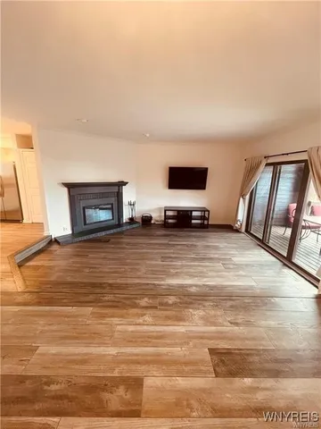 $3,500 | 357 Lakefront Boulevard, Buffalo, NY 14202