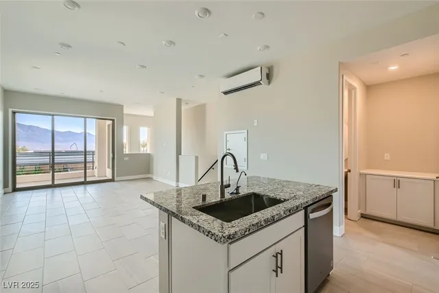 $516,879 | 10005 Hematite Place, Unit 3, Las Vegas, NV 89143