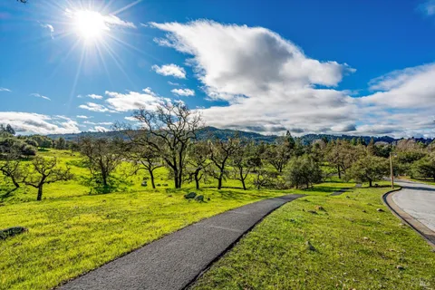 $1,350,000 | 3557 Golf View Terrace, Santa Rosa, CA 95405