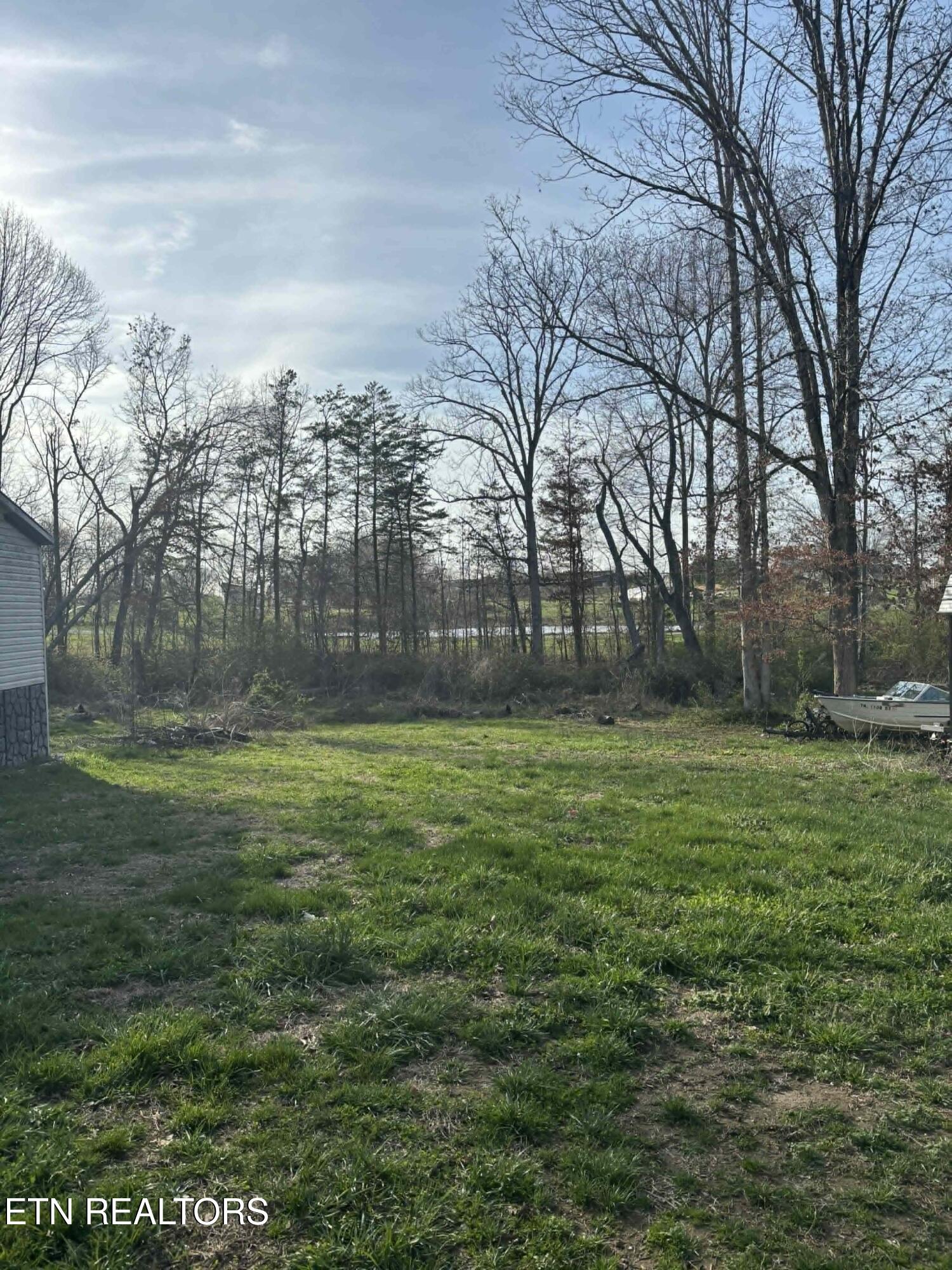104 Green Acres Clarkrange, TN 38553 - Photo 15 of 17 e2a76107-6791-4ae8-be65-de9c6befae91