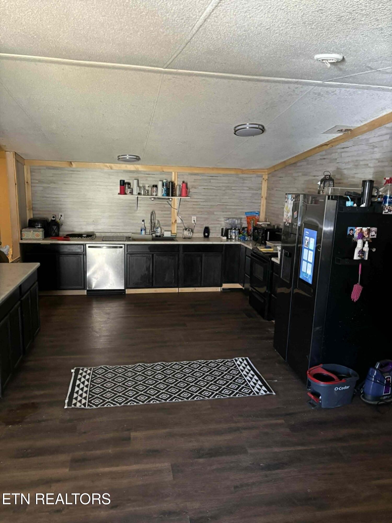 104 Green Acres Clarkrange, TN 38553 - Photo 4 of 14 8c079aa8-81a1-42dc-94eb-93e24a1ebcf1 (1)