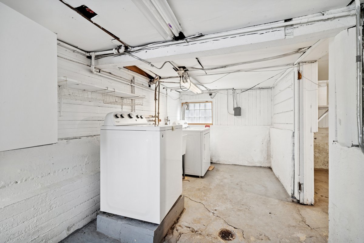 2439 Cowper Avenue Evanston, IL 60201 - Photo 19 of 27