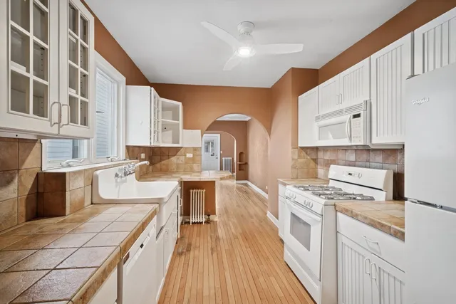 $399,000 | 2439 Cowper Avenue, Evanston, IL 60201