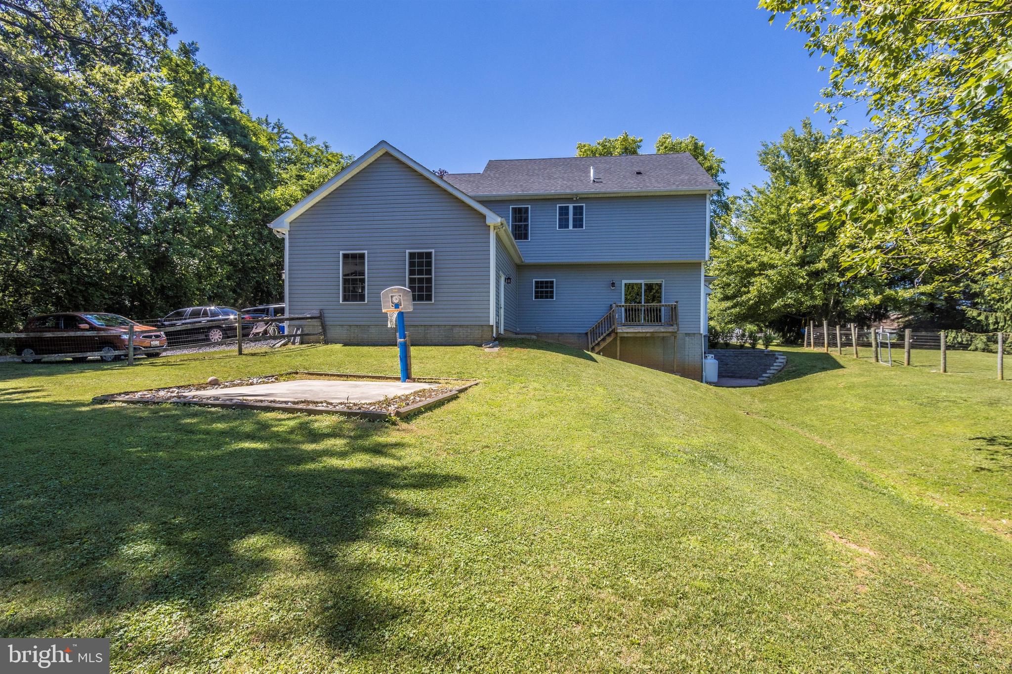 2623 Braddock Road Mount Airy, MD 21771 - Photo 46 of 57