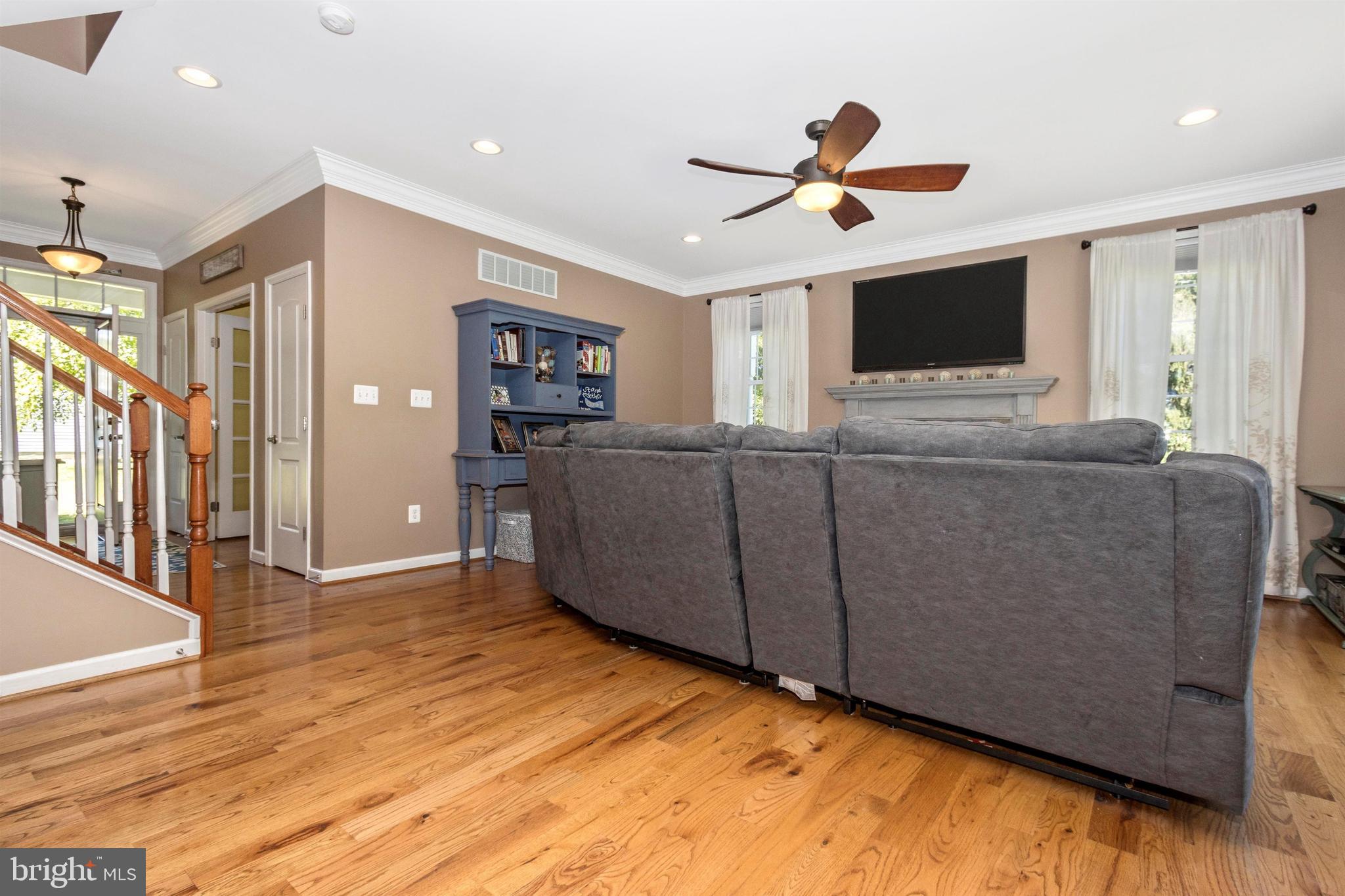 2623 Braddock Road Mount Airy, MD 21771 - Photo 7 of 57