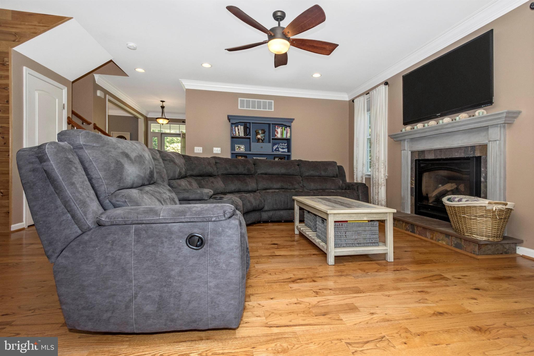 2623 Braddock Road Mount Airy, MD 21771 - Photo 8 of 57